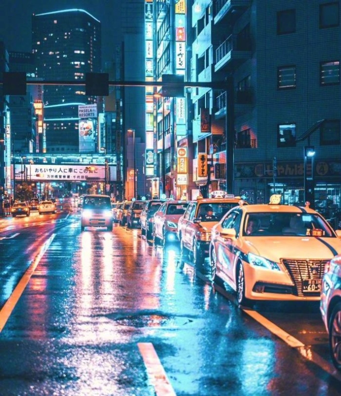 日本东京街头夜景图片