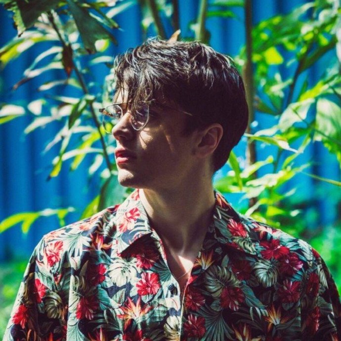 qq欧美男生头像图片