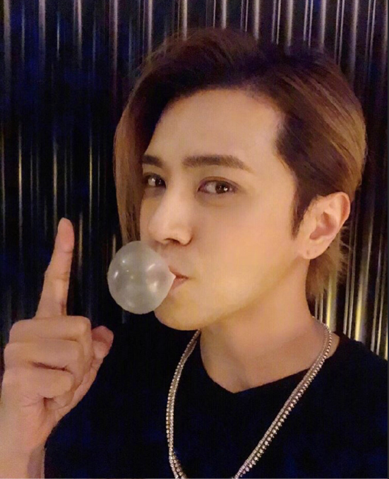 台湾男歌手罗志祥帅气图片