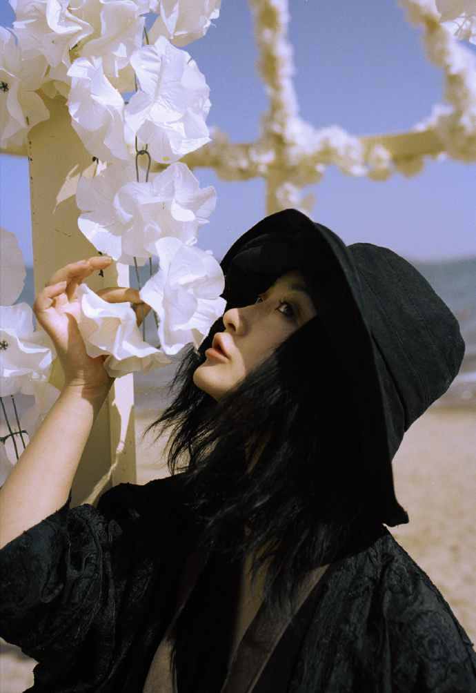 清纯美女图片 暗黑系美女图片