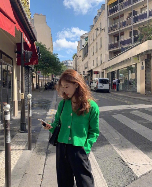 清纯美女图片 时尚美女全秀琳旅行穿搭图片